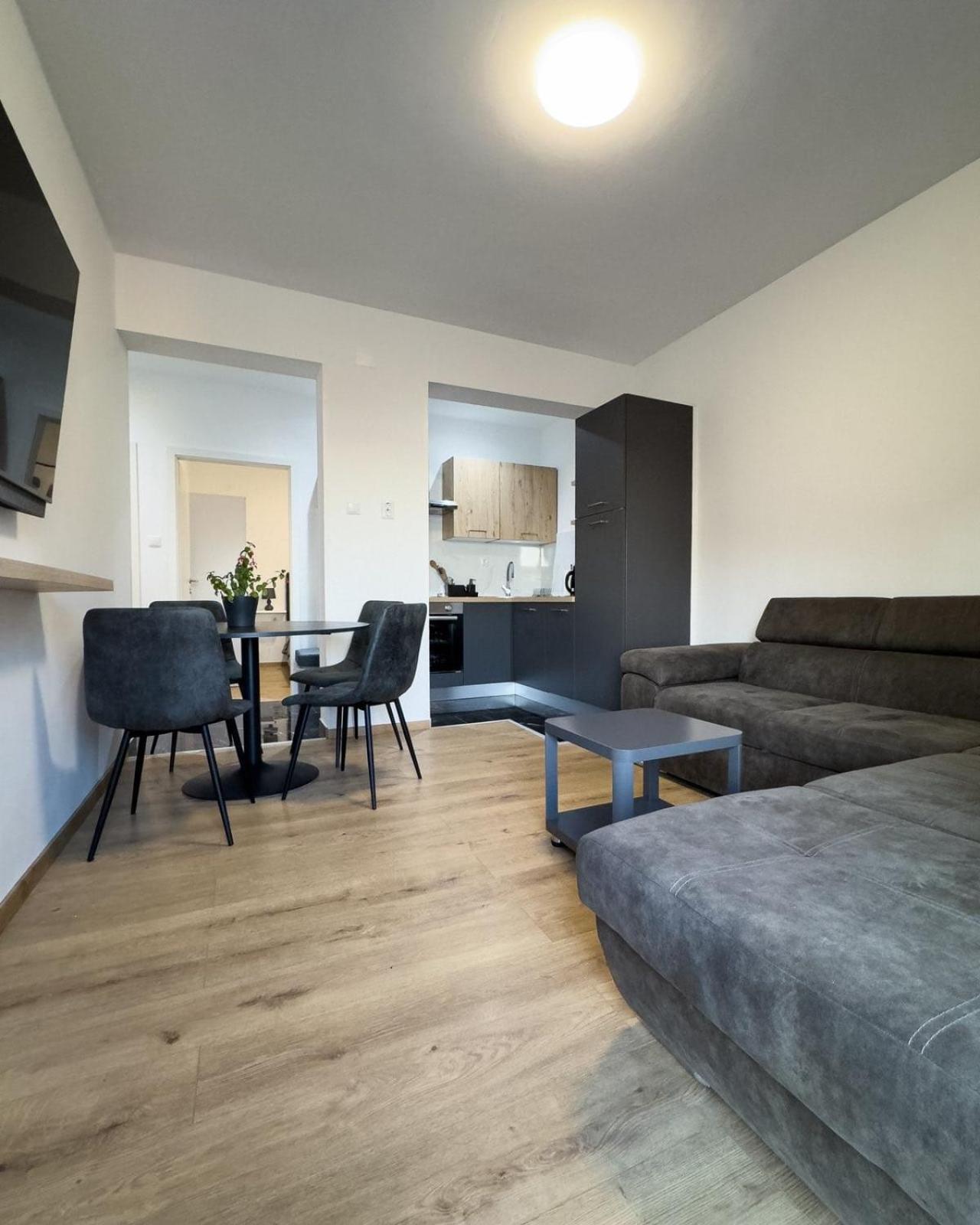 Apartman Adria Crikvenica Eksteriør billede